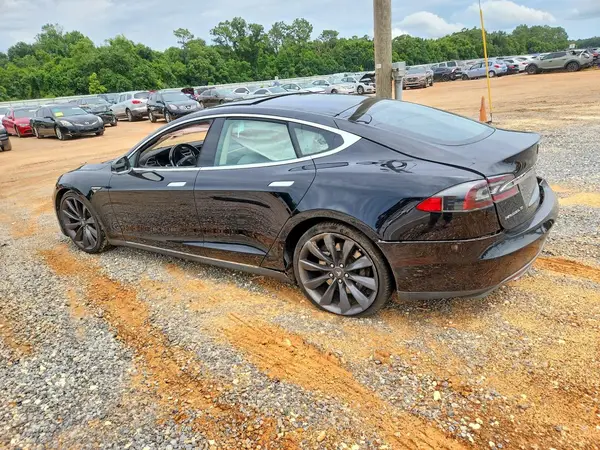 5YJSA1E23GF131425 2016 TESLA MODEL S - Image 2