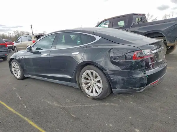5YJSA1E23GF133031 2016 TESLA MODEL S - Image 2