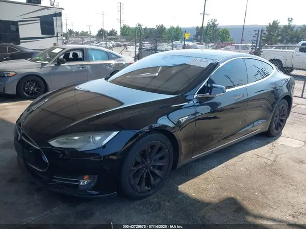 5YJSA1E23GF134423 2016 TESLA MODEL S - Image 2