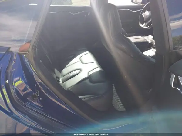 5YJSA1E23GF159306 2016 TESLA MODEL S - Image 8