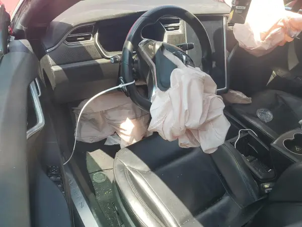 5YJSA1E23GF160858 2016 TESLA MODEL S - Image 8