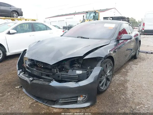5YJSA1E23GF166644 2016 TESLA MODEL S - Image 2