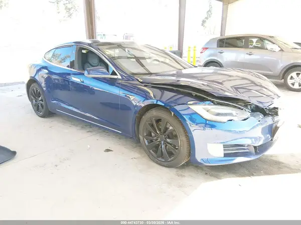5YJSA1E23GF175697 2016 TESLA MODEL S - Image 1