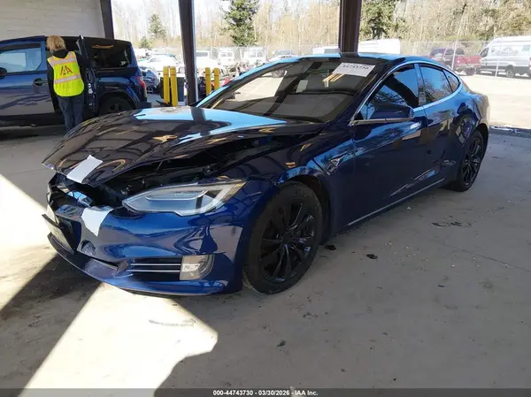 5YJSA1E23GF175697 2016 TESLA MODEL S - Image 2