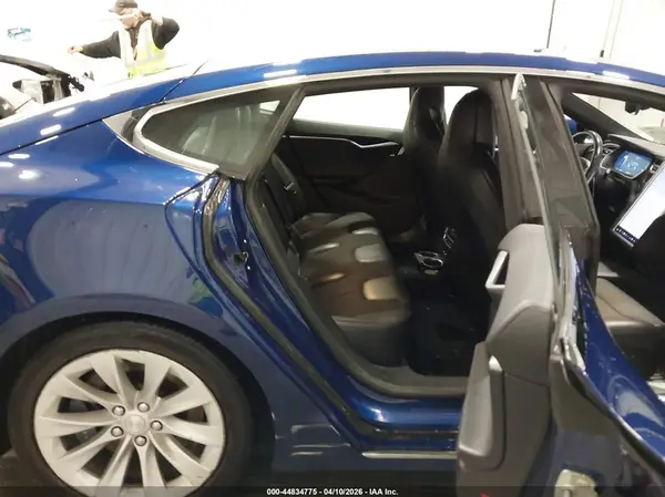 5YJSA1E23HF179055 2017 TESLA MODEL S - Image 8