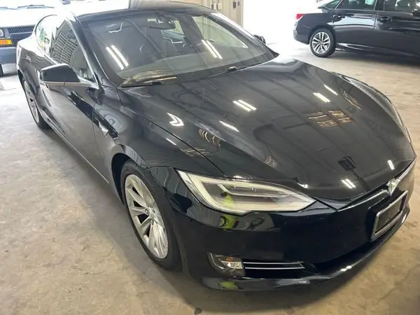 5YJSA1E23HF191643 2017 TESLA MODEL S - Image 2