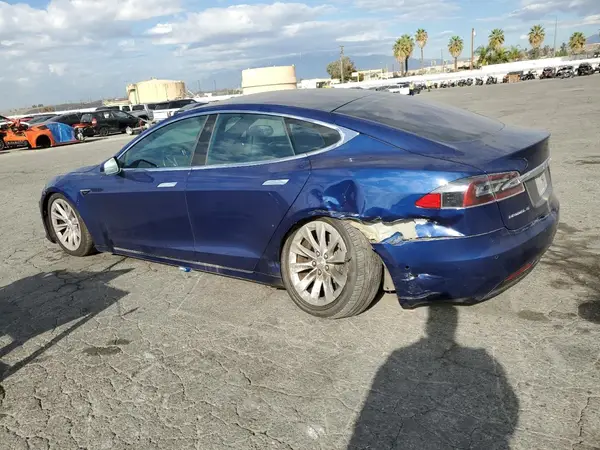 5YJSA1E23HF192386 2017 TESLA MODEL S - Image 2