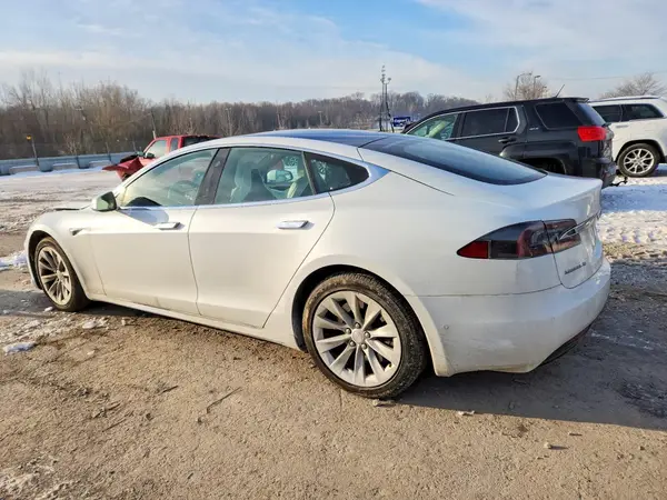 5YJSA1E23HF198351 2017 TESLA MODEL S - Image 2