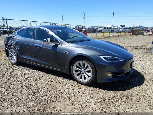 5YJSA1E23HF198494 2017 TESLA MODEL S - Image 1