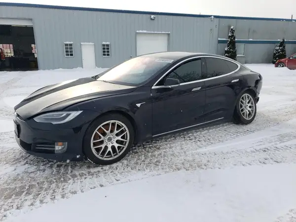 5YJSA1E23HF203838 2017 TESLA MODEL S - Image 1
