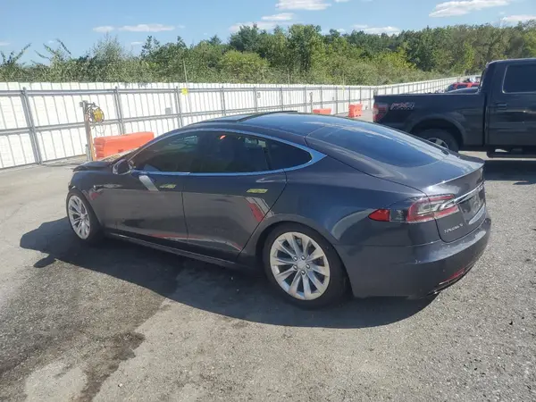 5YJSA1E23HF204729 2017 TESLA MODEL S - Image 2