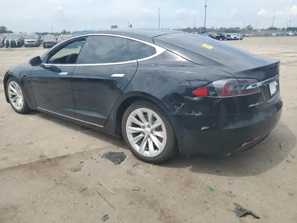 5YJSA1E23HF210627 2017 TESLA MODEL S - Image 2