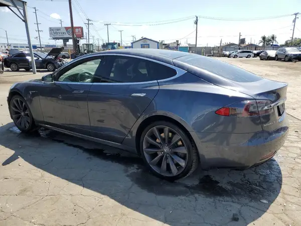 5YJSA1E23HF224690 2017 TESLA MODEL S - Image 2