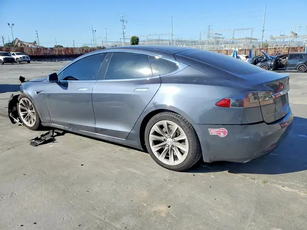 5YJSA1E23HF229212 2017 TESLA MODEL S - Image 2