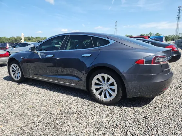 5YJSA1E23HF230408 2017 TESLA MODEL S - Image 2