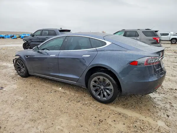 5YJSA1E23JF244346 2018 TESLA MODEL S - Image 2