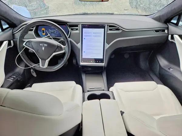 5YJSA1E23JF244346 2018 TESLA MODEL S - Image 8