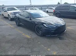 5YJSA1E23JF245044 2018 TESLA MODEL S