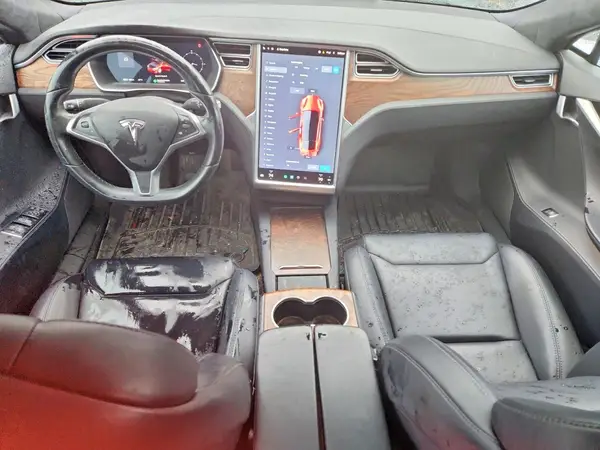 5YJSA1E23JF245822 2018 TESLA MODEL S - Image 8