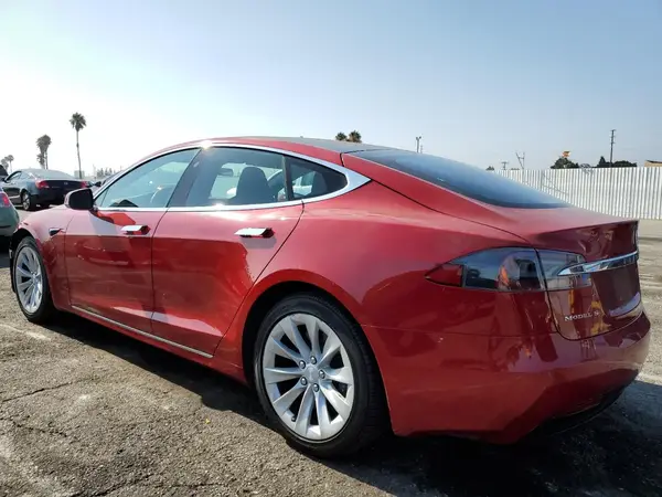 5YJSA1E23JF248431 2018 TESLA MODEL S - Image 2