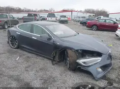 5YJSA1E23JF256724 2018 TESLA MODEL S