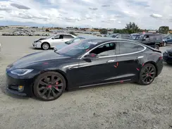 5YJSA1E23JF259266 2018 TESLA MODEL S