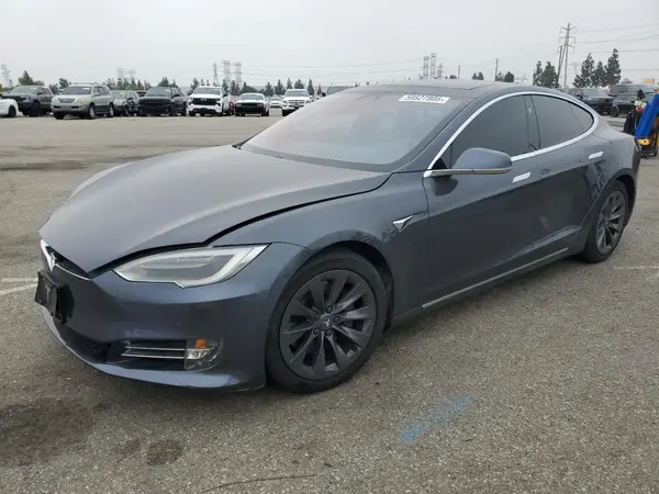 5YJSA1E23JF261843 2018 TESLA MODEL S - Image 1