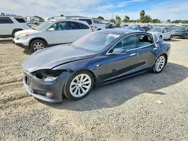 5YJSA1E23JF261860 2018 TESLA MODEL S - Image 1