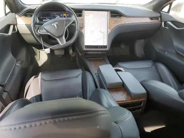 5YJSA1E23JF263642 2018 TESLA MODEL S - Image 8