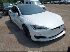 5YJSA1E23JF265052 2018 TESLA MODEL S