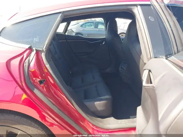5YJSA1E23JF270459 2018 TESLA MODEL S - Image 8