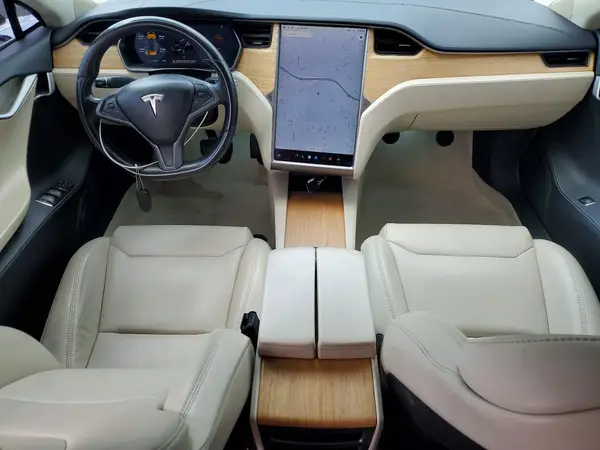 5YJSA1E23JF276987 2018 TESLA MODEL S - Image 8