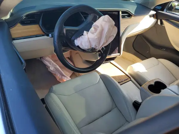 5YJSA1E23JF278304 2018 TESLA MODEL S - Image 8