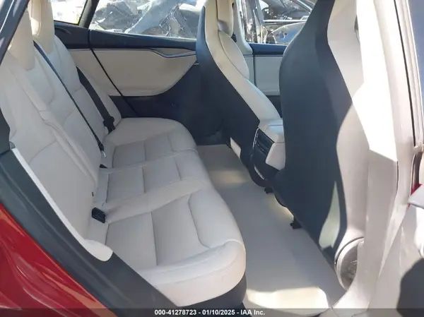 5YJSA1E23JF281932 2018 TESLA MODEL S - Image 8