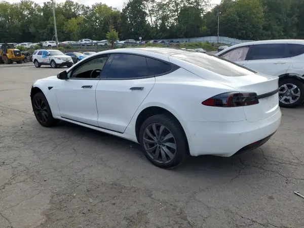 5YJSA1E23JF284135 2018 TESLA MODEL S - Image 2