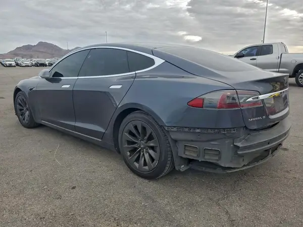 5YJSA1E23JF289187 2018 TESLA MODEL S - Image 2