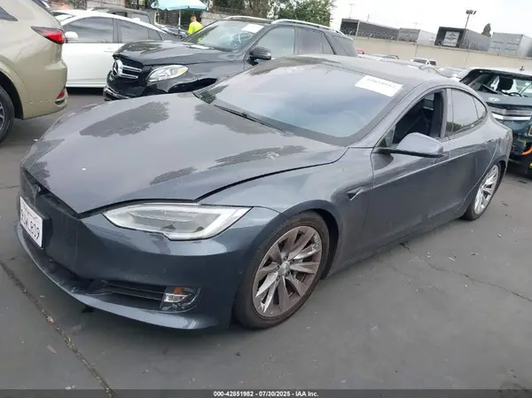 5YJSA1E23JF293448 2018 TESLA MODEL S - Image 2
