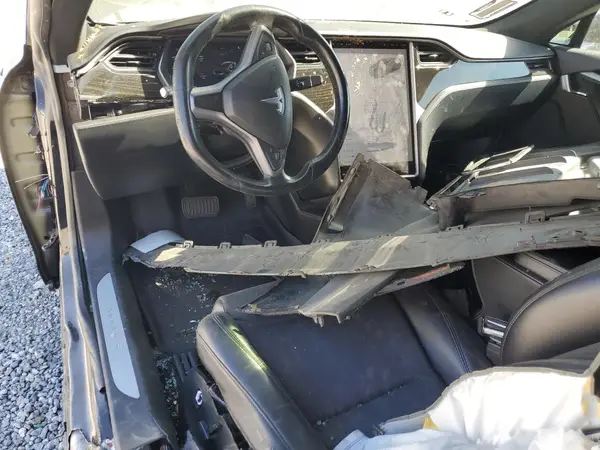 5YJSA1E23JF293689 2018 TESLA MODEL S - Image 8