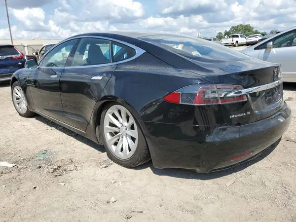 5YJSA1E23JF297824 2018 TESLA MODEL S - Image 2