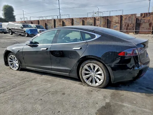 5YJSA1E23KF302201 2019 TESLA MODEL S - Image 2