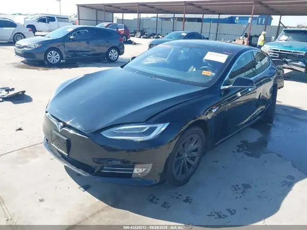 5YJSA1E23KF302229 2019 TESLA MODEL S - Image 2
