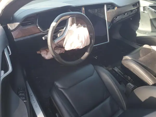 5YJSA1E23KF334579 2019 TESLA MODEL S - Image 8