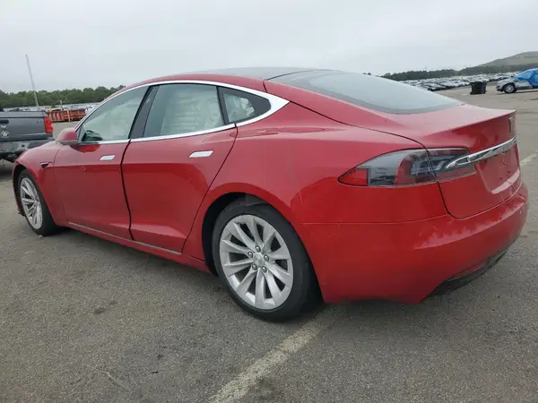 5YJSA1E23LF360567 2020 TESLA MODEL S - Image 2