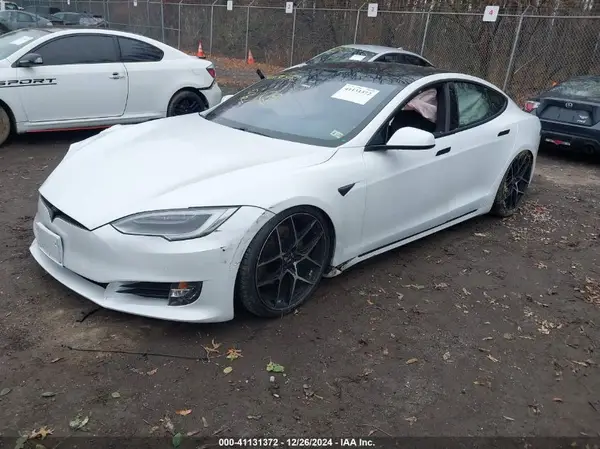 5YJSA1E23LF389065 2020 TESLA MODEL S - Image 2
