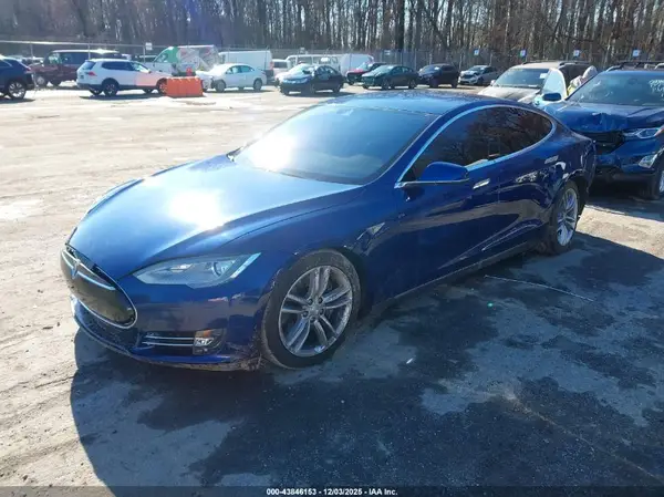 5YJSA1E24GF121163 2016 TESLA MODEL S - Image 2