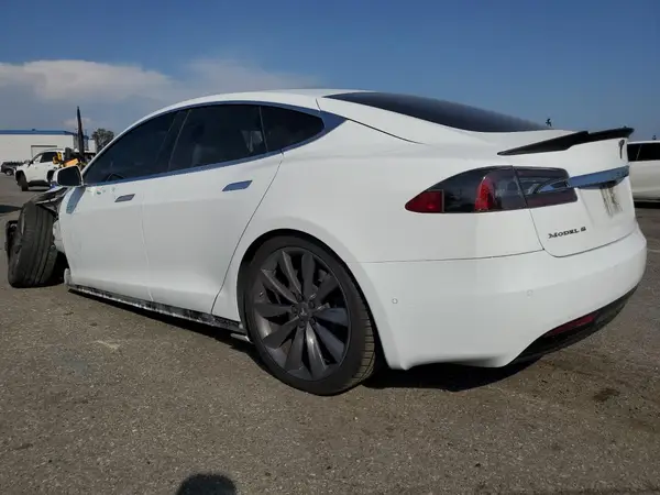 5YJSA1E24GF139047 2016 TESLA MODEL S - Image 2
