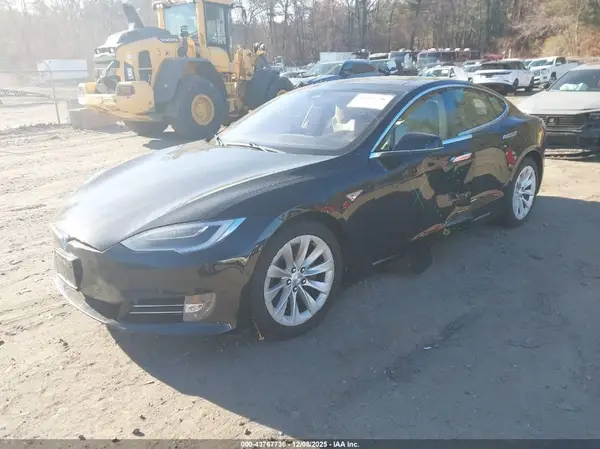 5YJSA1E24GF141915 2016 TESLA MODEL S - Image 2