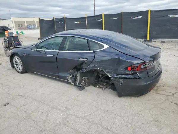 5YJSA1E24GF143910 2016 TESLA MODEL S - Image 2