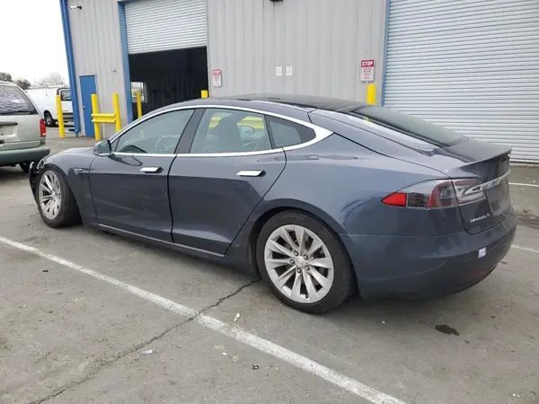 5YJSA1E24GF144118 2016 TESLA MODEL S - Image 2