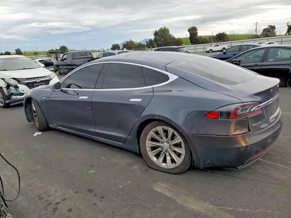 5YJSA1E24GF157256 2016 TESLA MODEL S - Image 2